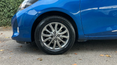 Toyota Yaris 1.33 VVT-i Icon 5dr CVT Petrol Hatchback